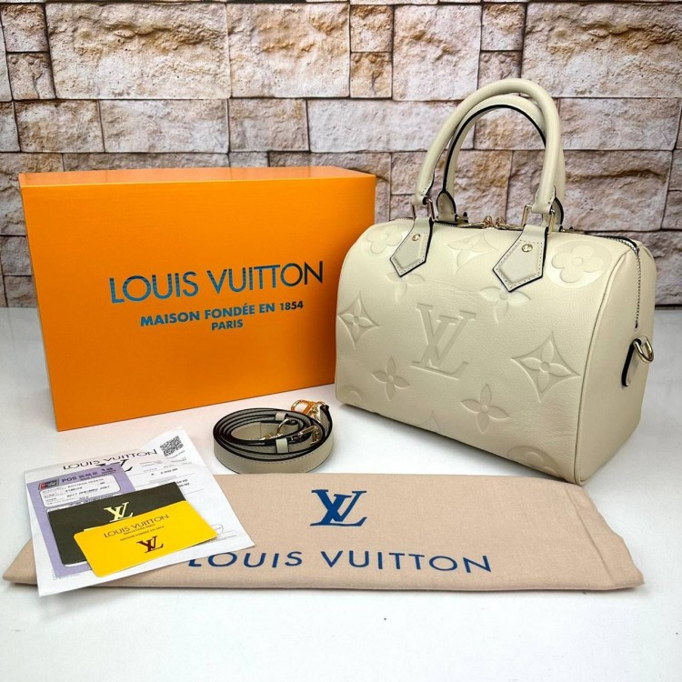 Louis Vuitton - Clutch Triple Beyaz Dama, Toptan Çanta Replika İthal Marka  Orjinal Birebir İmitasyon Çanta