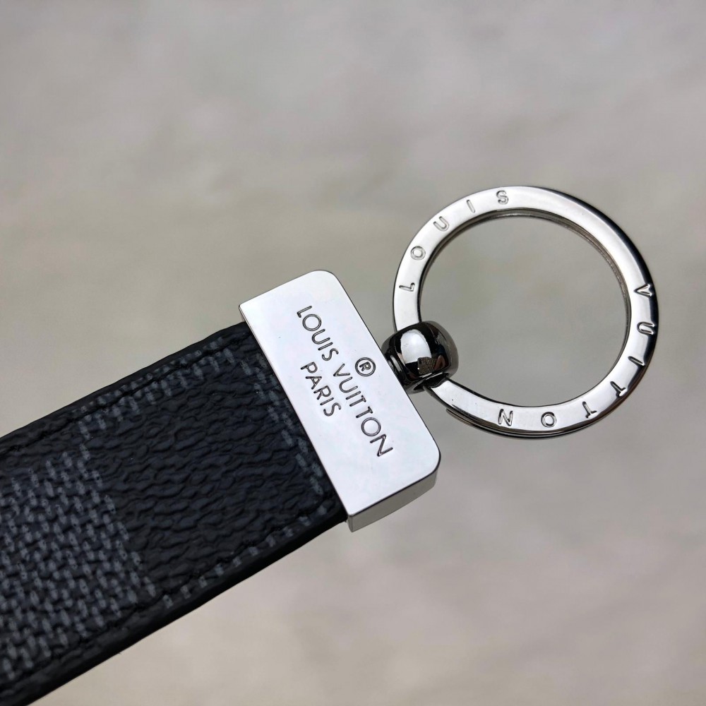 Louis Vuitton Damier Graphite Dragonne Key Holder - Grey Keychains,  Accessories - LOU325911