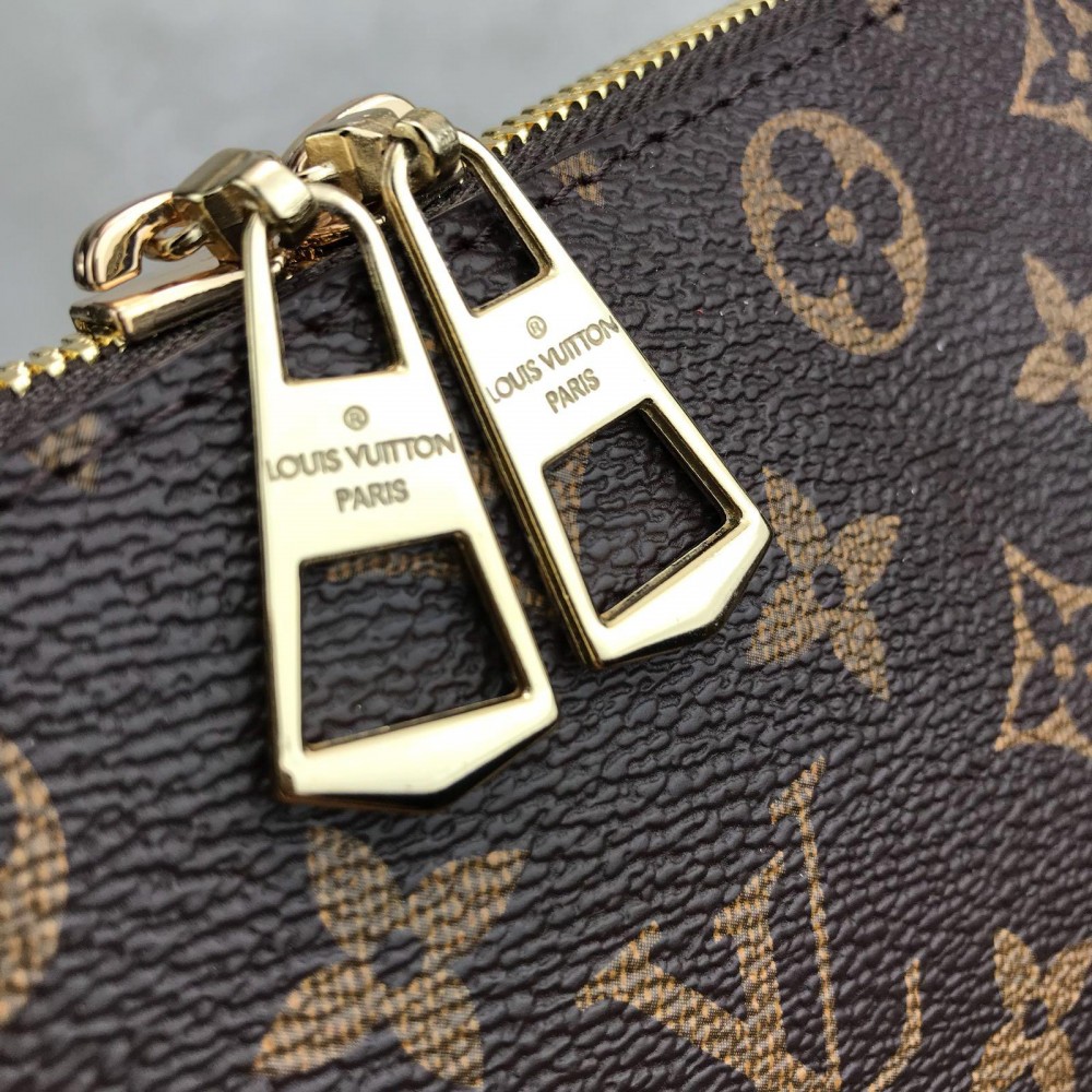 Louis Vuitton - Louis Vuitton Bayan Modelleri 'da - 1064469260