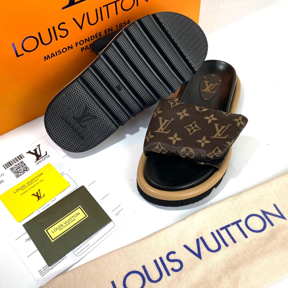 Louis Vuitton Bayan Terlik - E366-4047 - 54.00 TL. - Kombincim
