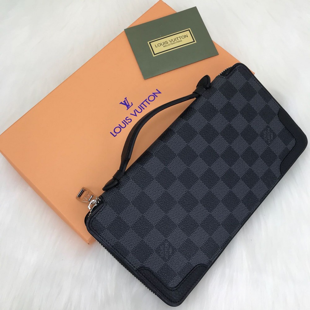 Kapali Carsi Erkek Cuzdan Louis Vuitton Daily Organiser